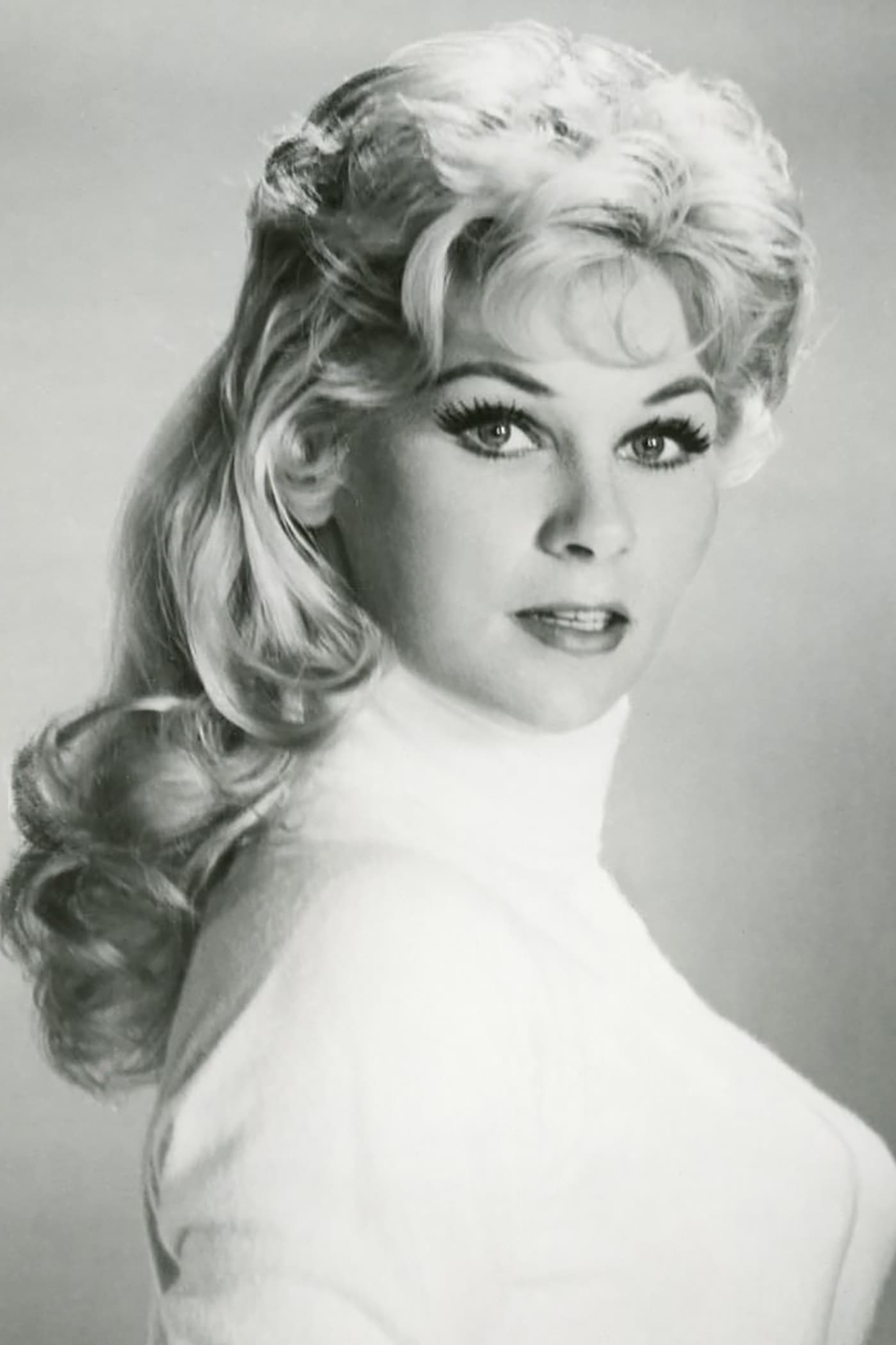 تصویر هنرمند Grace Lee Whitney