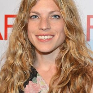 تصویر هنرمند Bridget Savage Cole