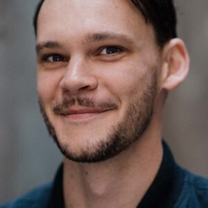 تصویر هنرمند Dylan James Watson