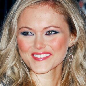 تصویر هنرمند Jayne Wisener