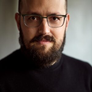 تصویر هنرمند Joseph Trapanese