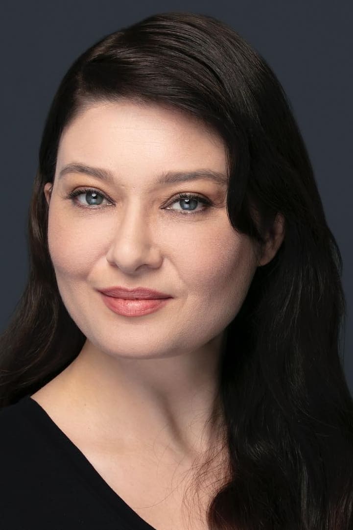 تصویر هنرمند Nurgül Yeşilçay