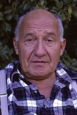 تصویر هنرمند Walter Gotell