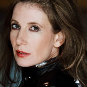 تصویر هنرمند Megan Gay