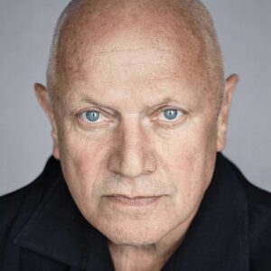 تصویر هنرمند Steven Berkoff