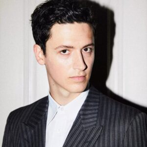 تصویر هنرمند Etienne Halsdorf