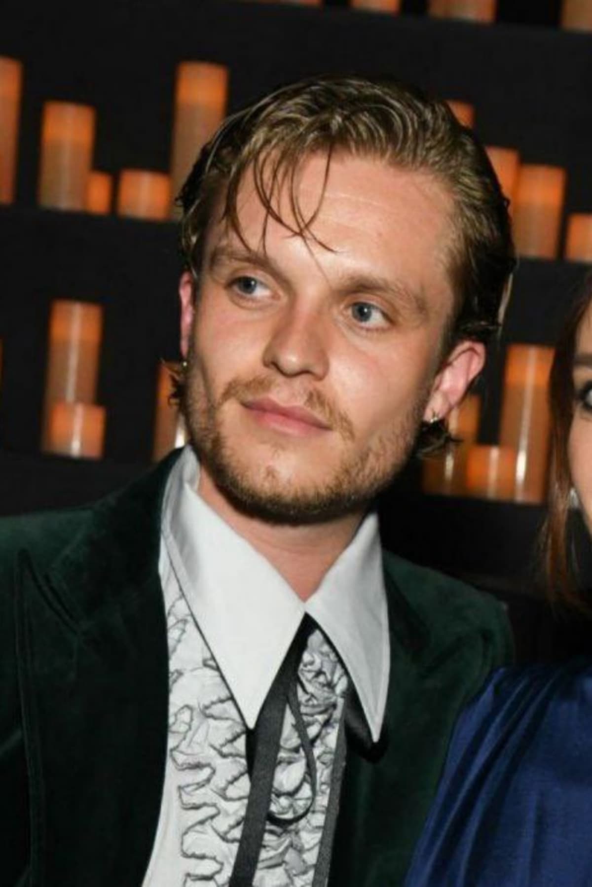 تصویر هنرمند Tom Glynn-Carney