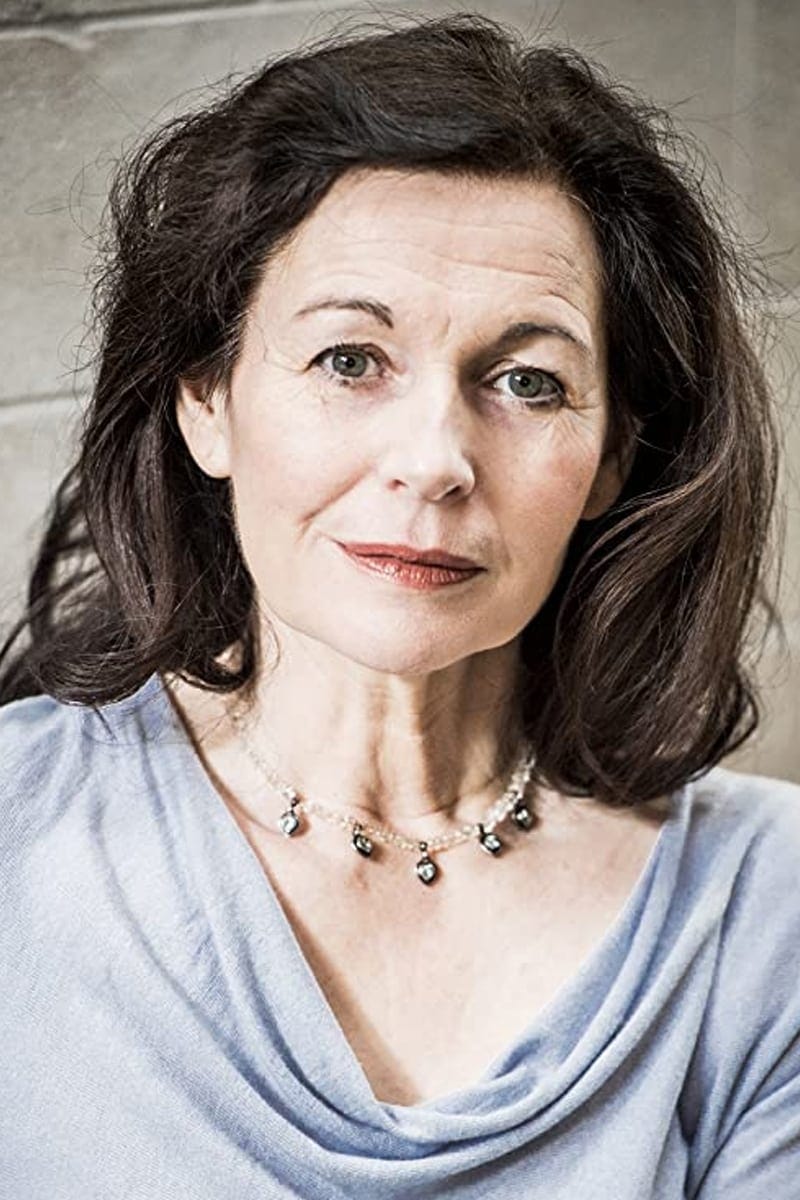 تصویر هنرمند Maggie Cronin