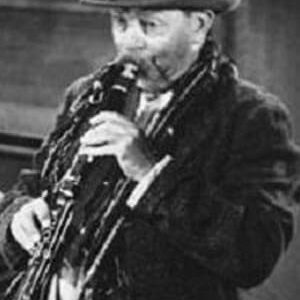 تصویر هنرمند Loyal Underwood