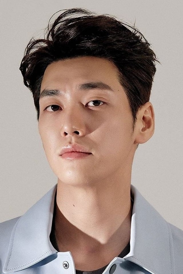 تصویر هنرمند Kim Young-kwang