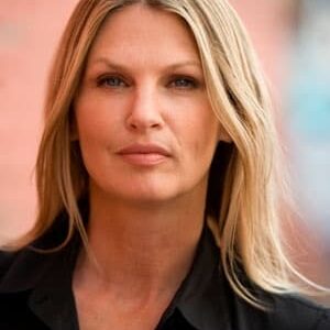 تصویر هنرمند Caroline Barclay