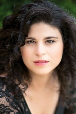 تصویر هنرمند Olivia Stambouliah