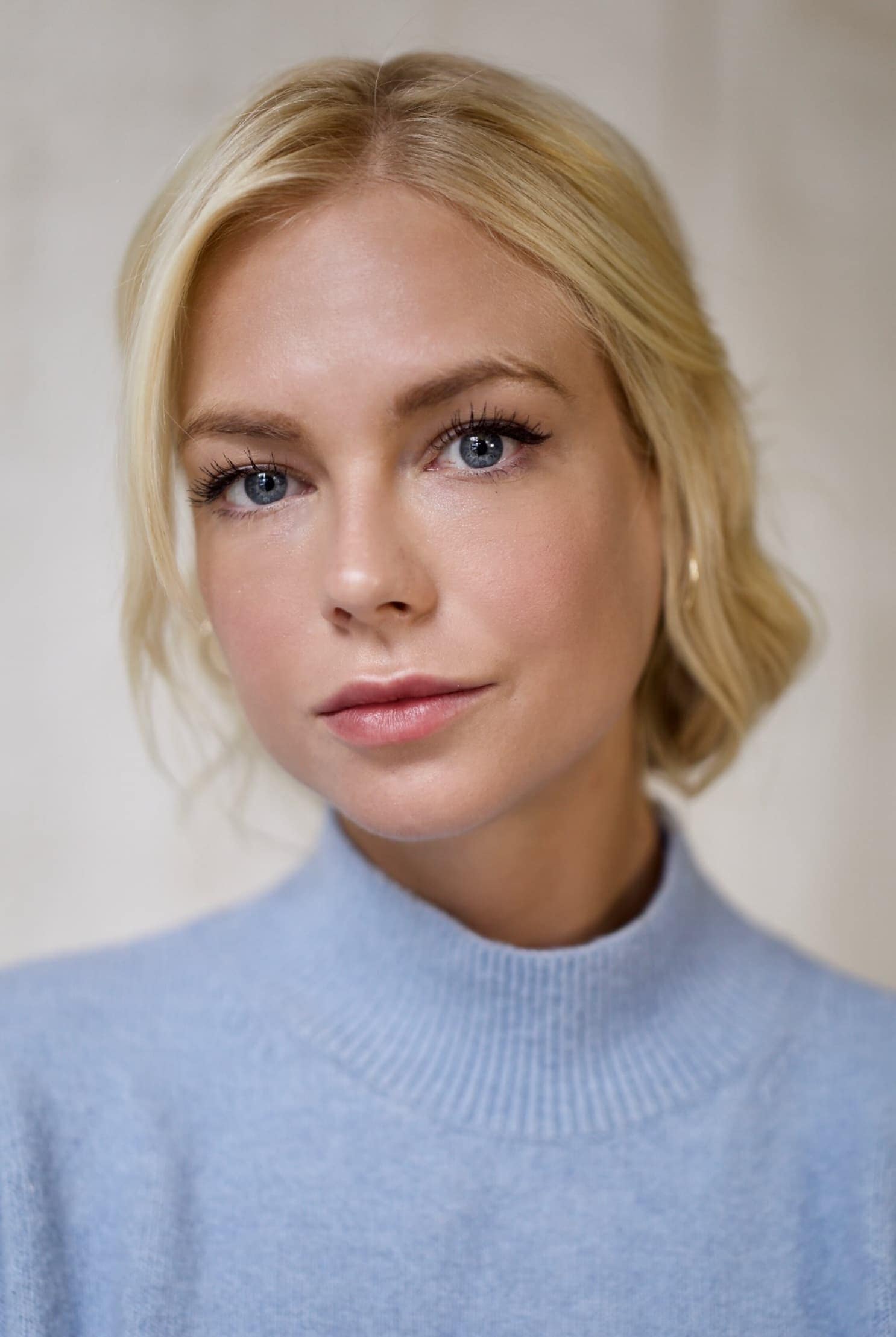 تصویر هنرمند Sophie Holland