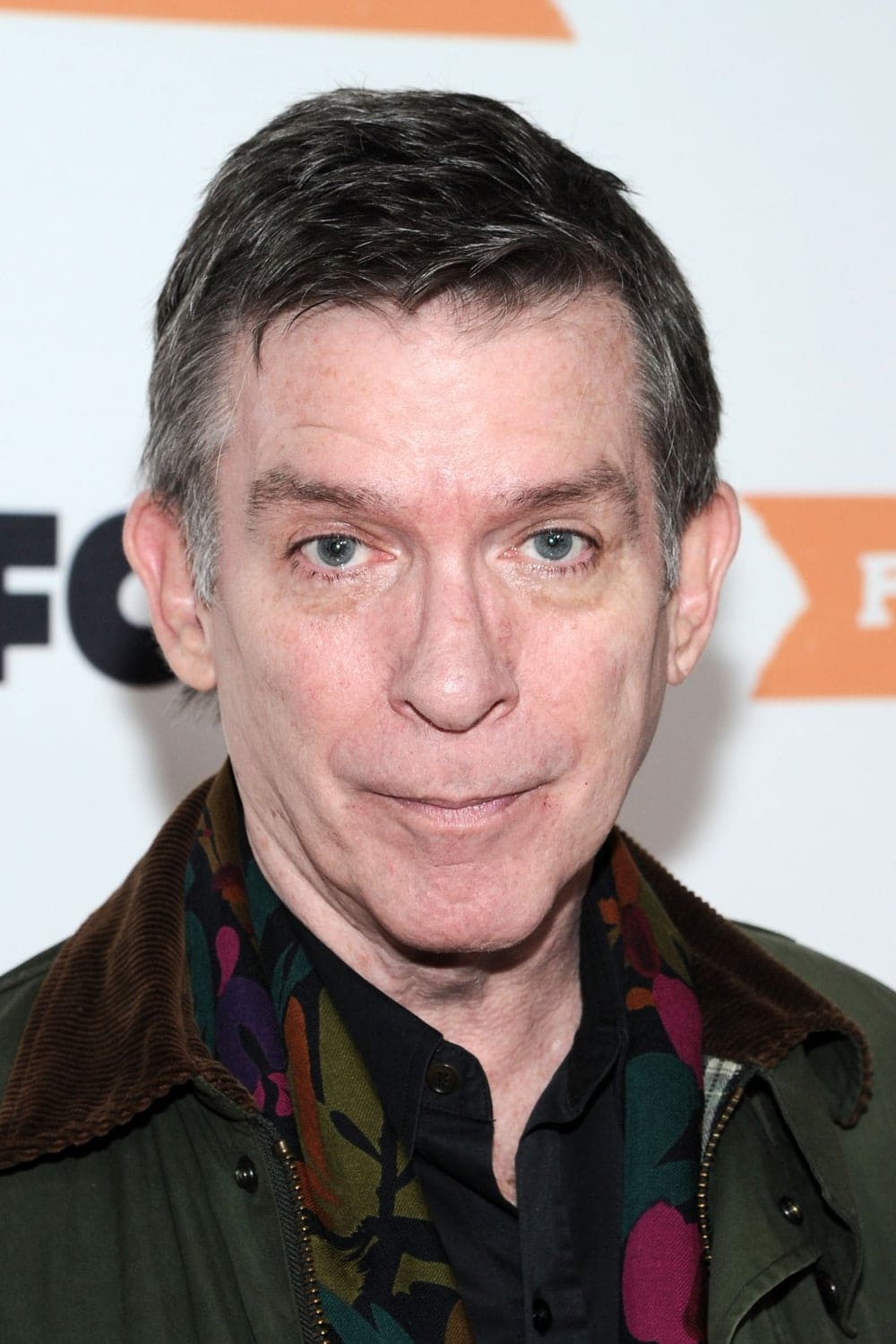 تصویر هنرمند Kurt Loder