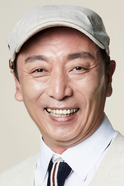 تصویر هنرمند Yum Dong-hun