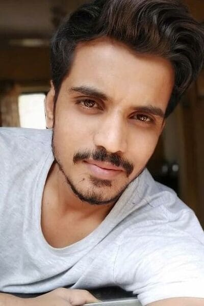 تصویر هنرمند Aasif Khan