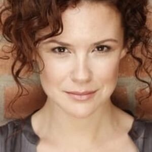 تصویر هنرمند Angela Besharah