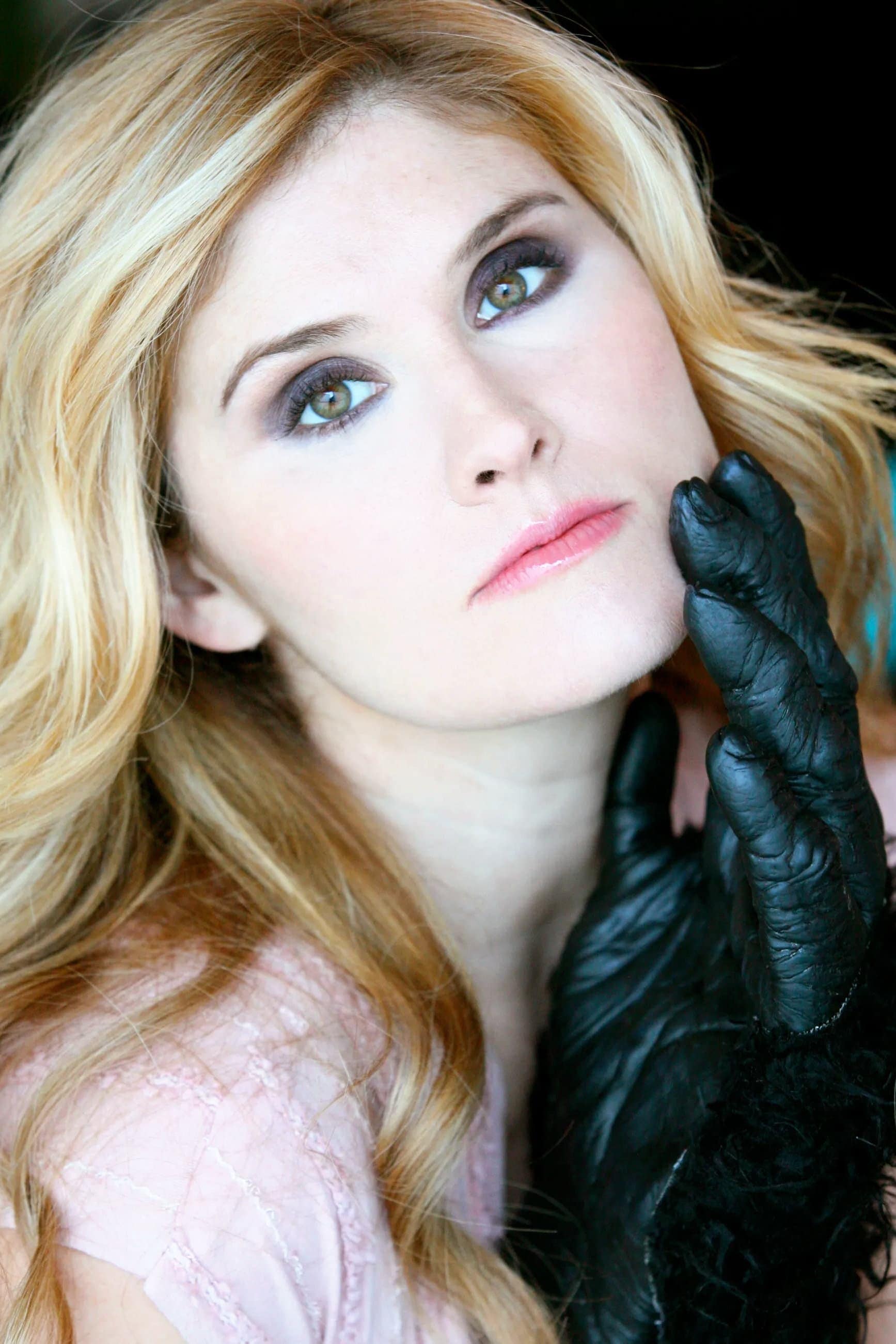 تصویر هنرمند Natalia Reagan