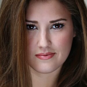 تصویر هنرمند Zoe Myers