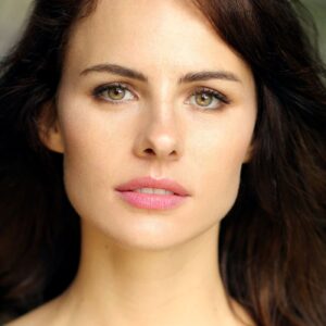 تصویر هنرمند Olivia Chenery