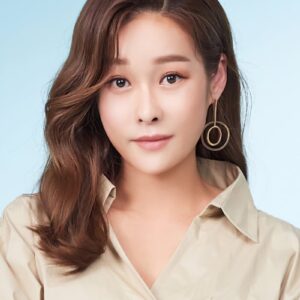 تصویر هنرمند Hyun Young