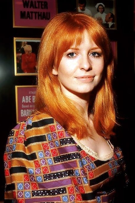 تصویر هنرمند Jane Asher