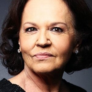 تصویر هنرمند Fatma Karanfil