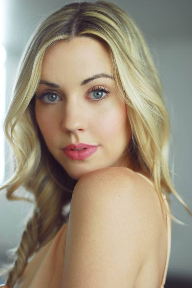 تصویر هنرمند Samantha Cope