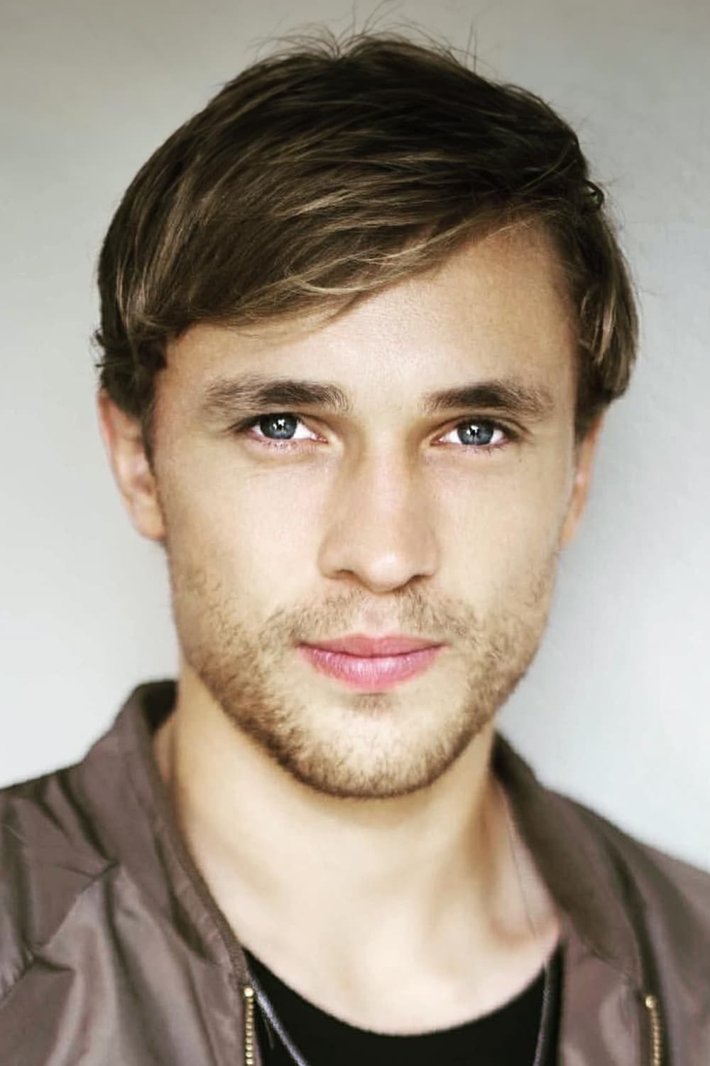 تصویر هنرمند William Moseley