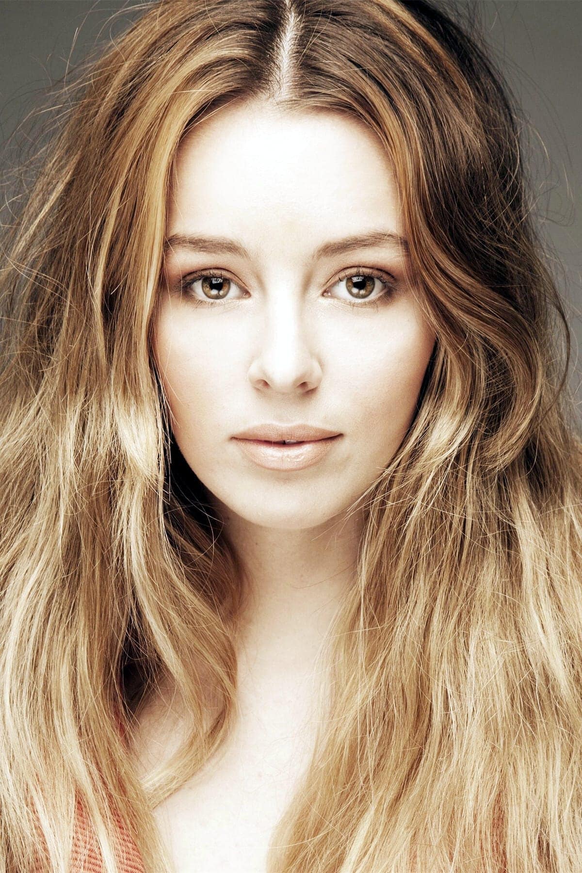 تصویر هنرمند Keeley Hazell