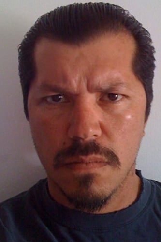 تصویر هنرمند Jose L. Vasquez