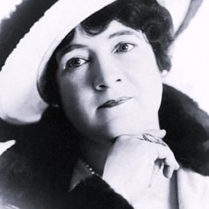 تصویر هنرمند May Wallace