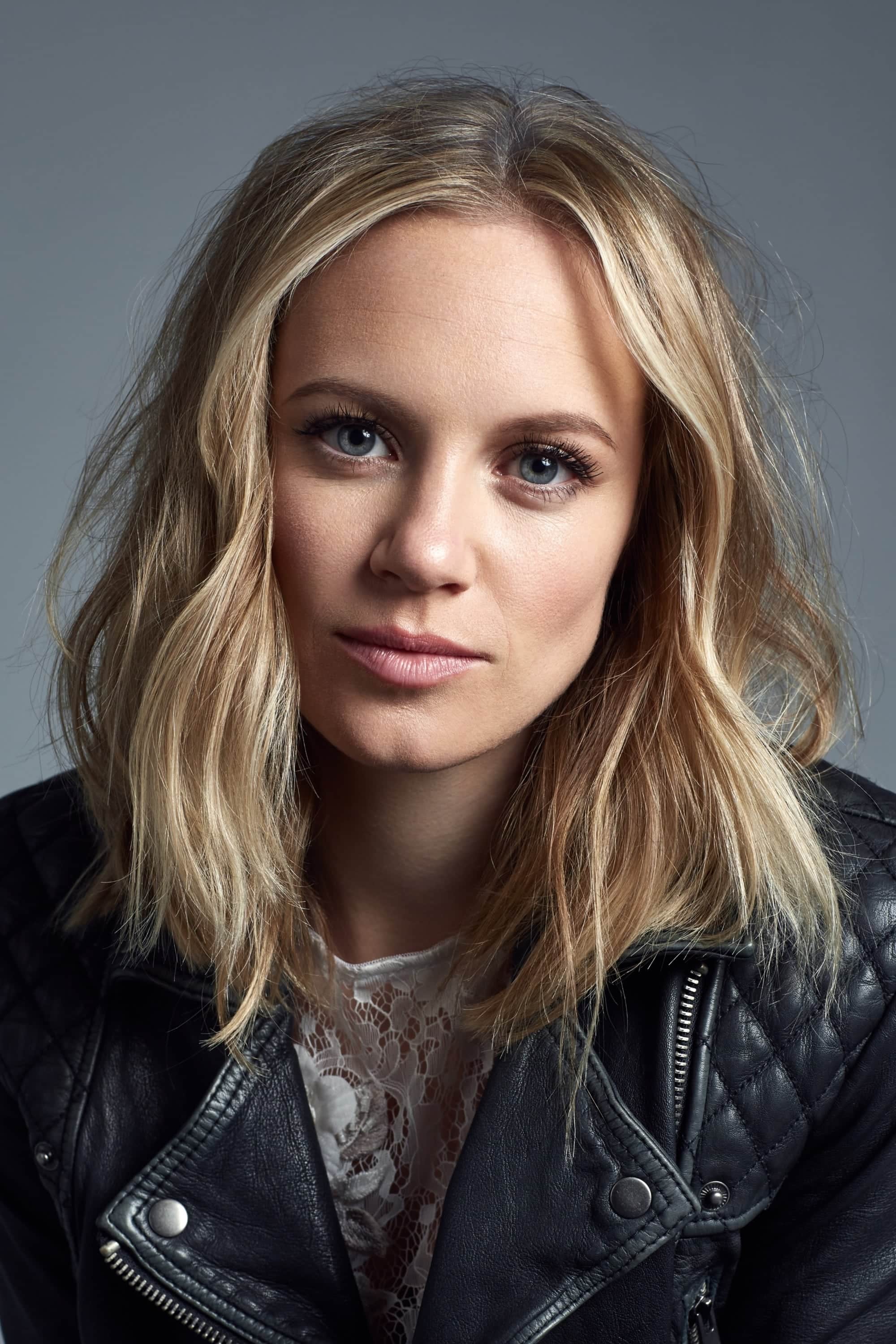 تصویر هنرمند Danielle Savre