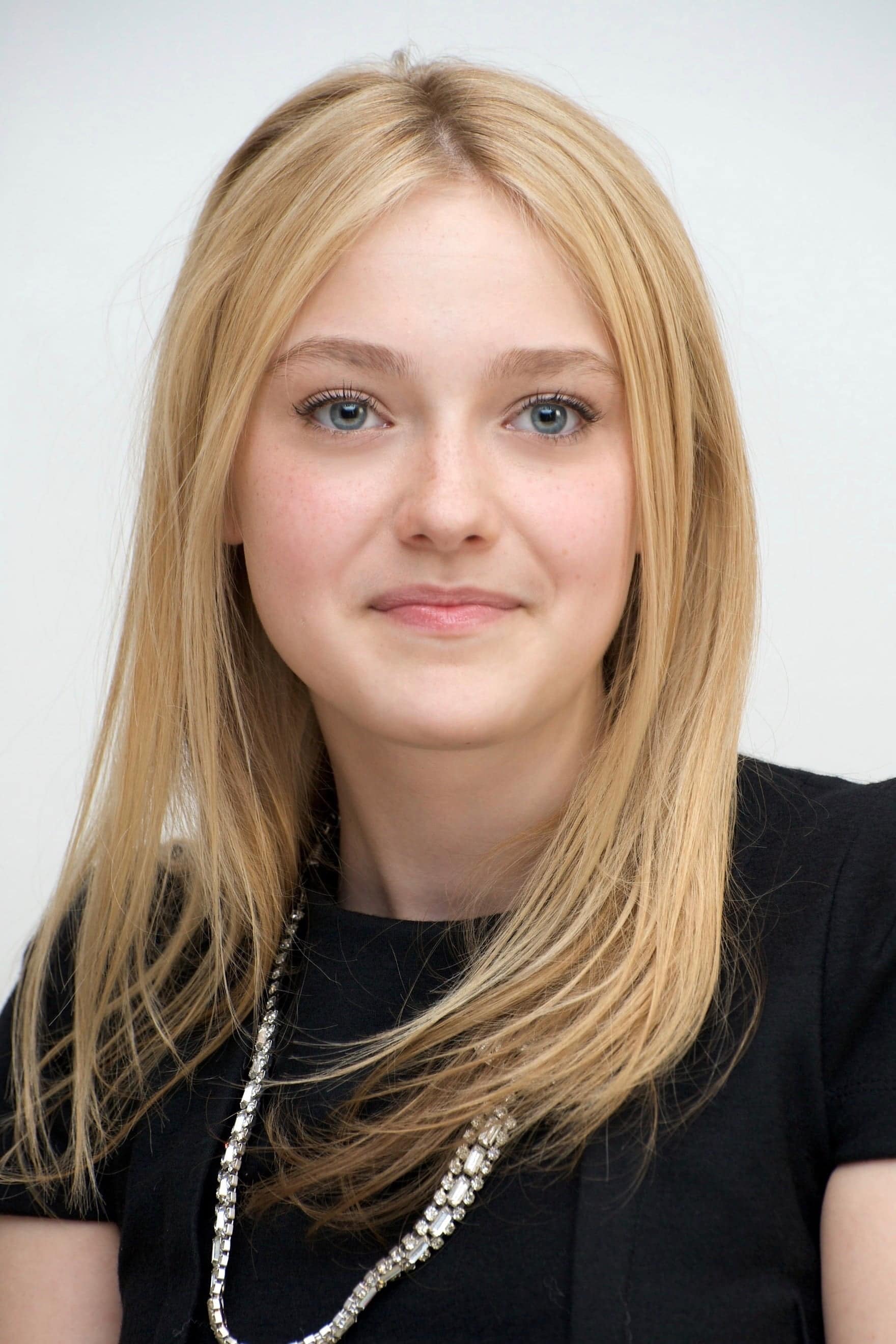 تصویر هنرمند Dakota Fanning