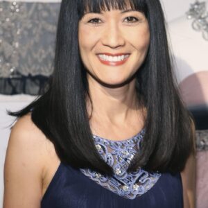 تصویر هنرمند Suzanne Whang