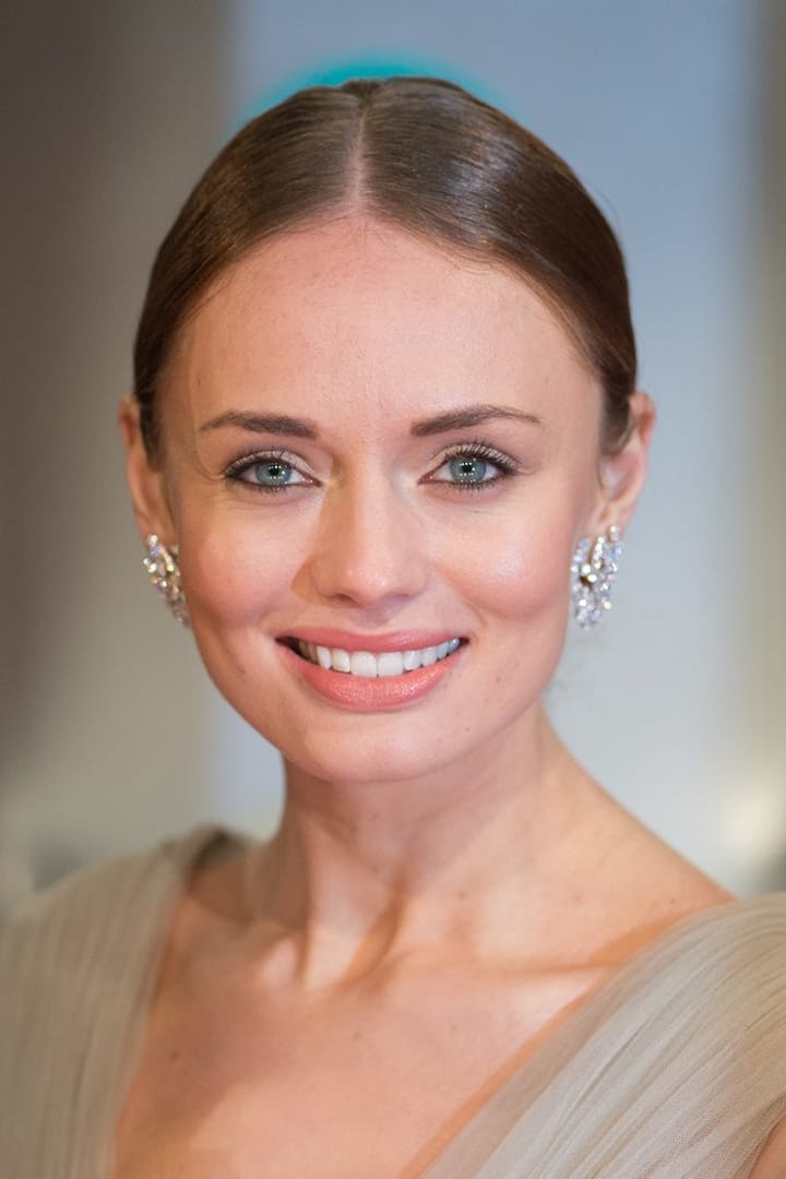 تصویر هنرمند Laura Haddock