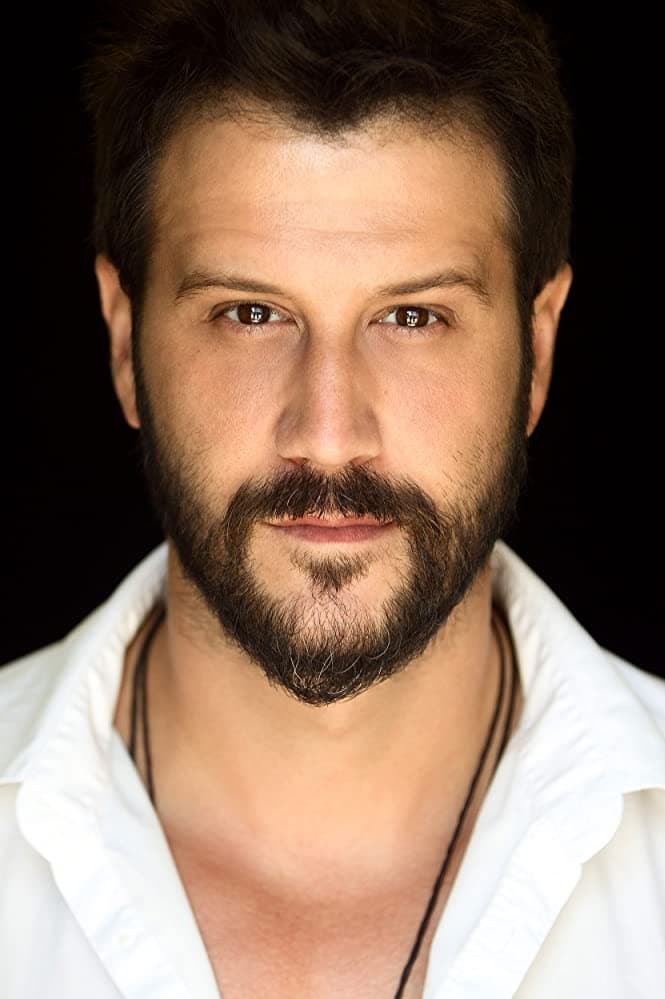 تصویر هنرمند Stefan Kapičić