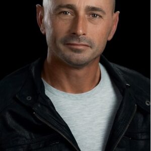 تصویر هنرمند Shannon Brimelow