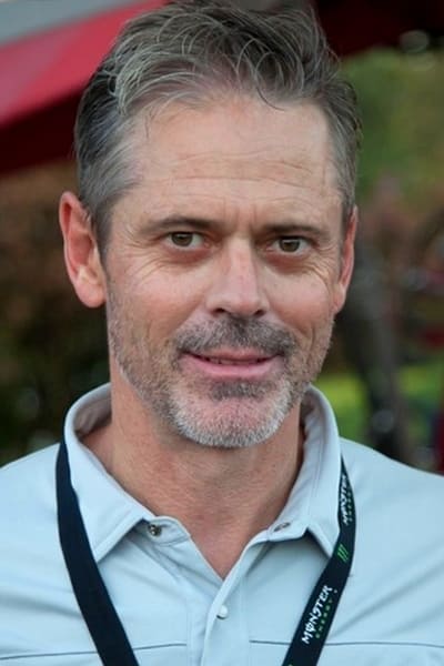 تصویر هنرمند C. Thomas Howell