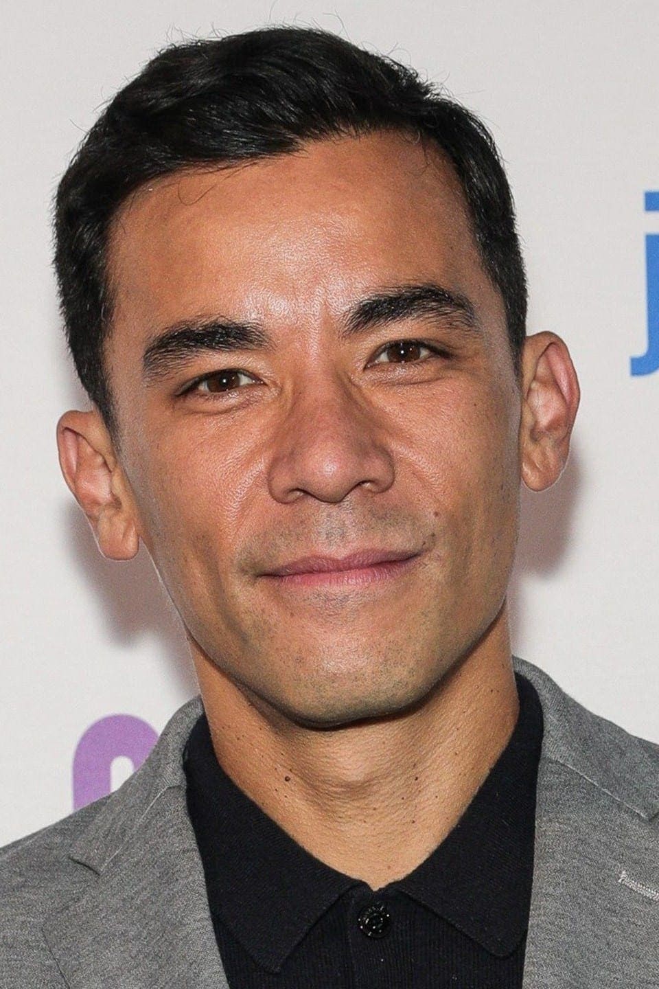 تصویر هنرمند Conrad Ricamora