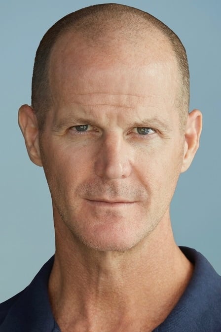 تصویر هنرمند Colin Patrick Lynch