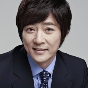 تصویر هنرمند Choi Soo-jong