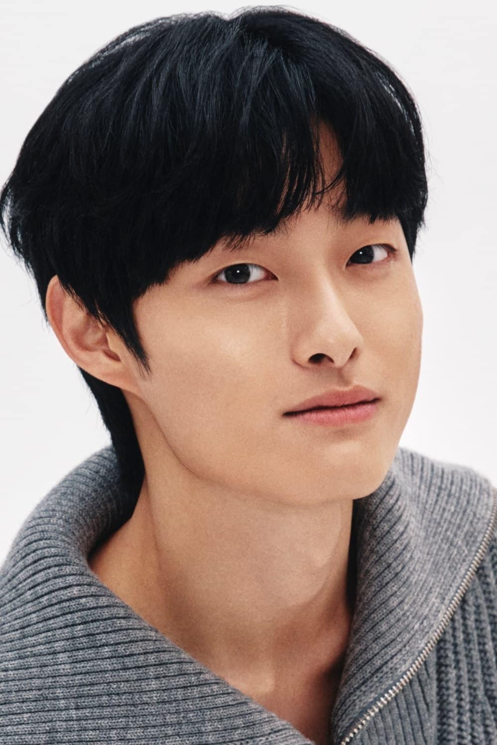 تصویر هنرمند Yoon Chan-young