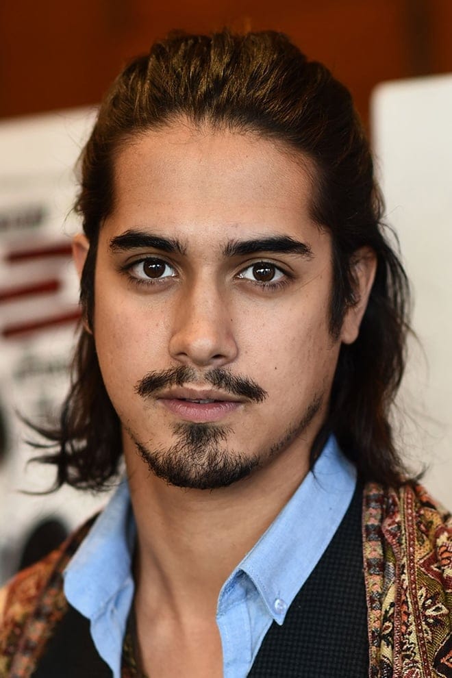 تصویر هنرمند Avan Jogia