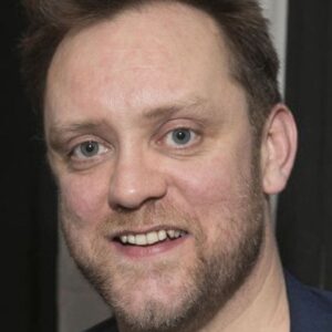 تصویر هنرمند Sam Troughton