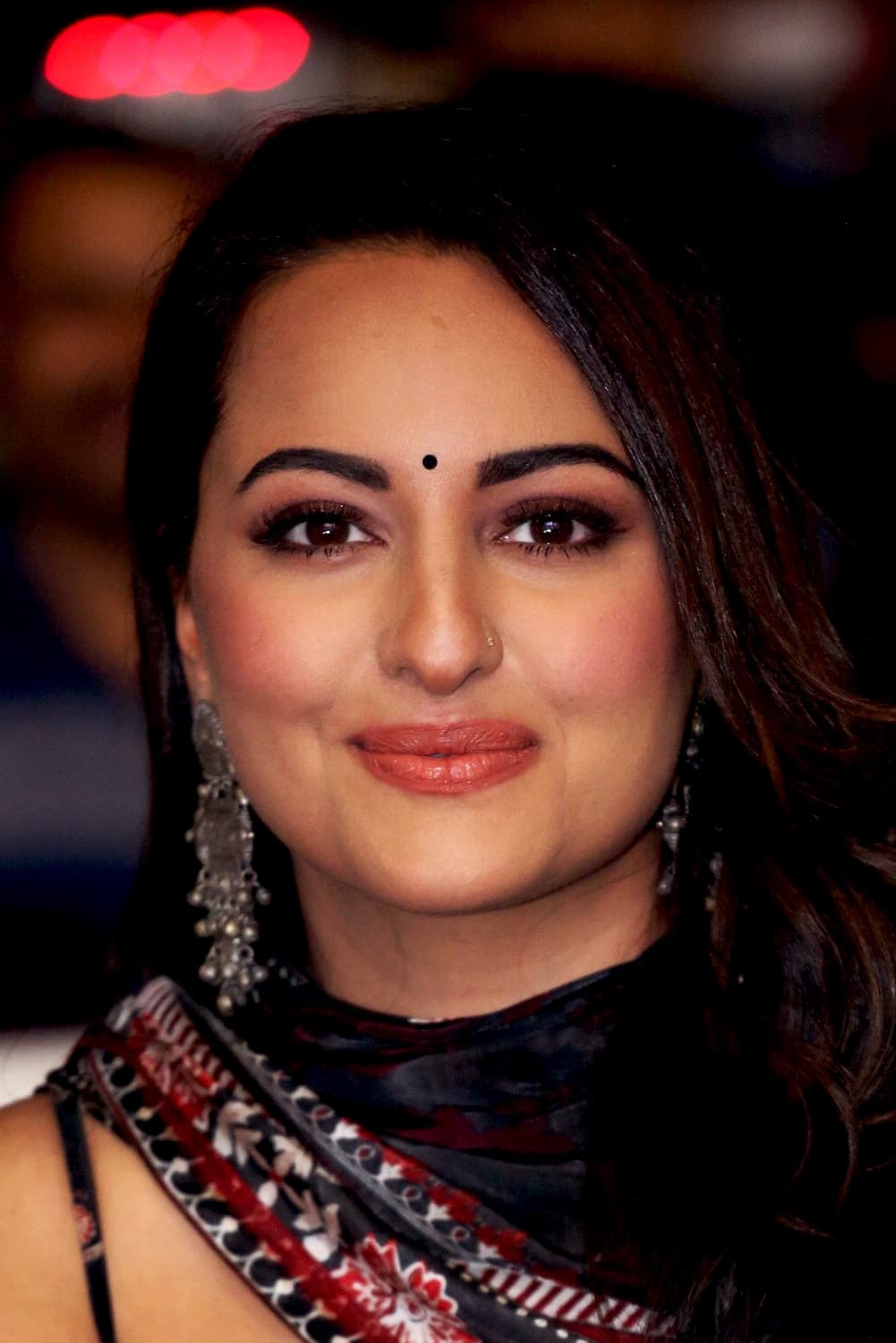 تصویر هنرمند Sonakshi Sinha