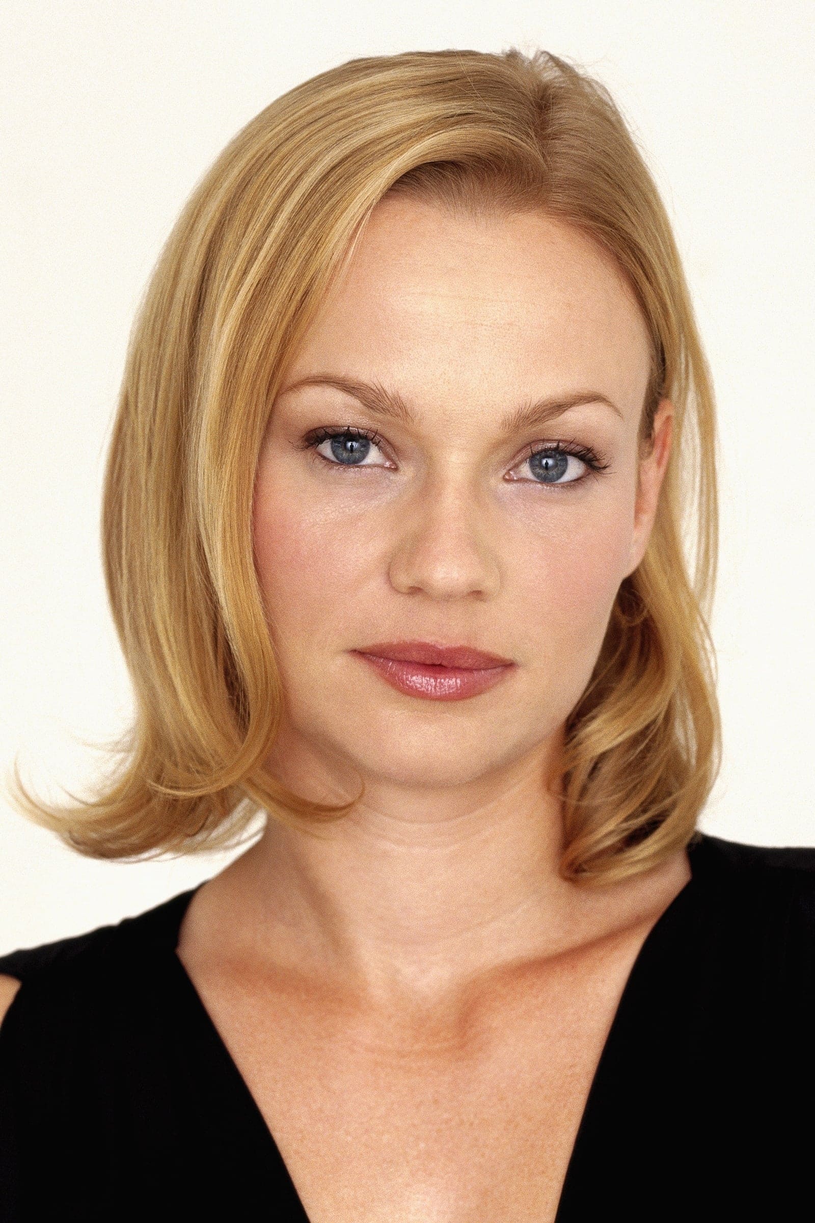 تصویر هنرمند Samantha Mathis