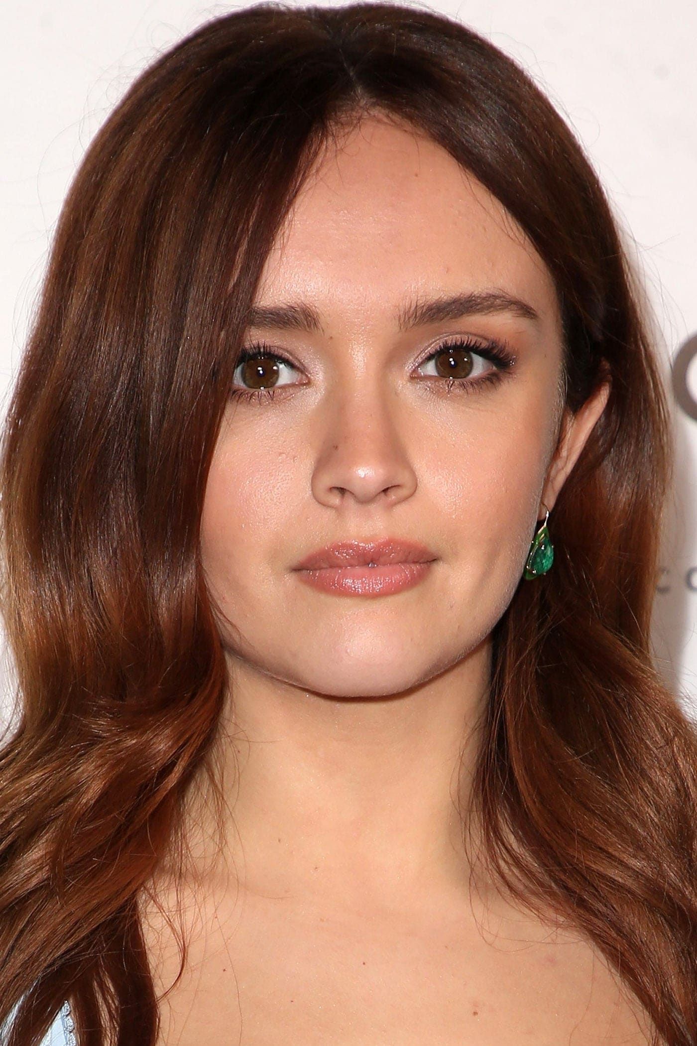 تصویر هنرمند Olivia Cooke