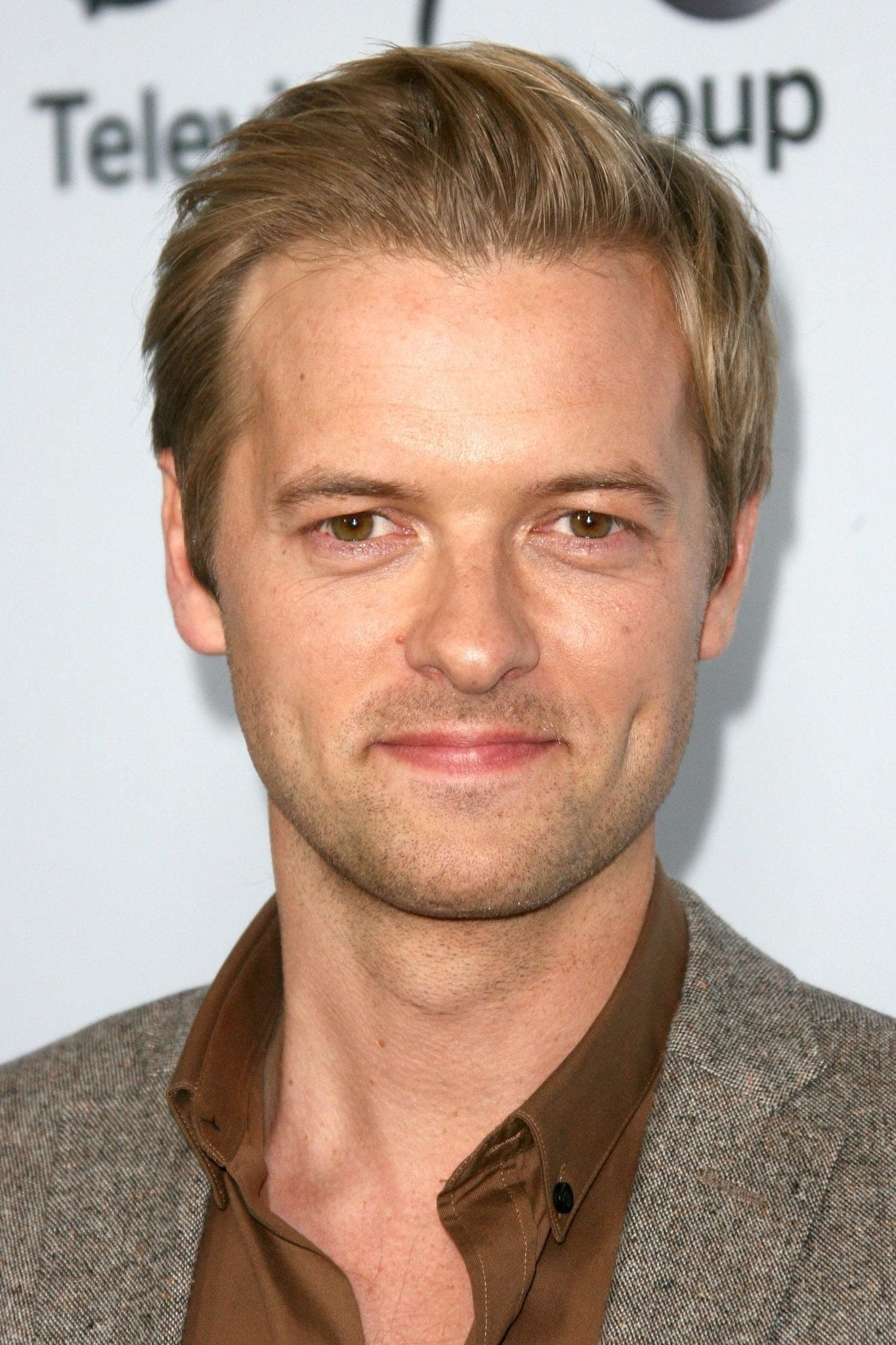 تصویر هنرمند Adam Campbell
