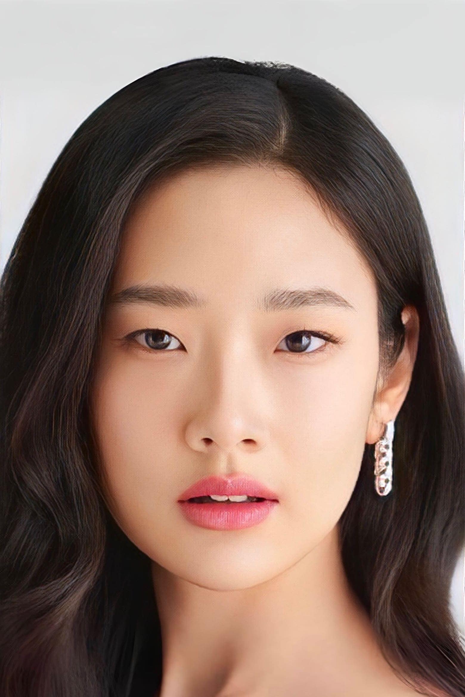 تصویر هنرمند Chutimon Chuengcharoensukying